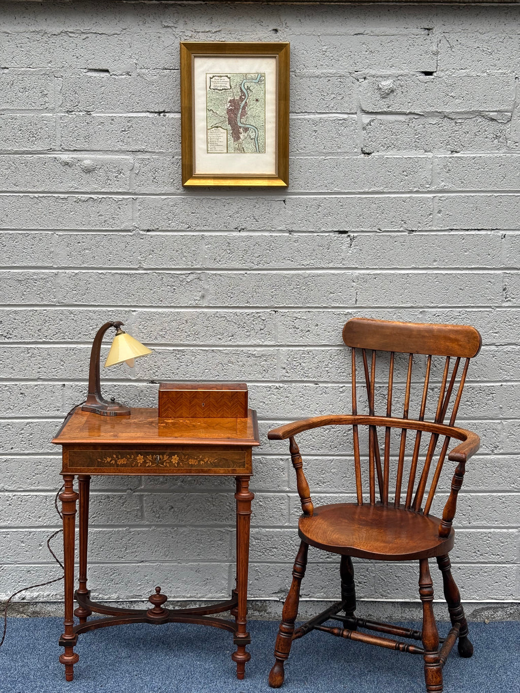 19th Century English Comb-Back Windsor Armchair