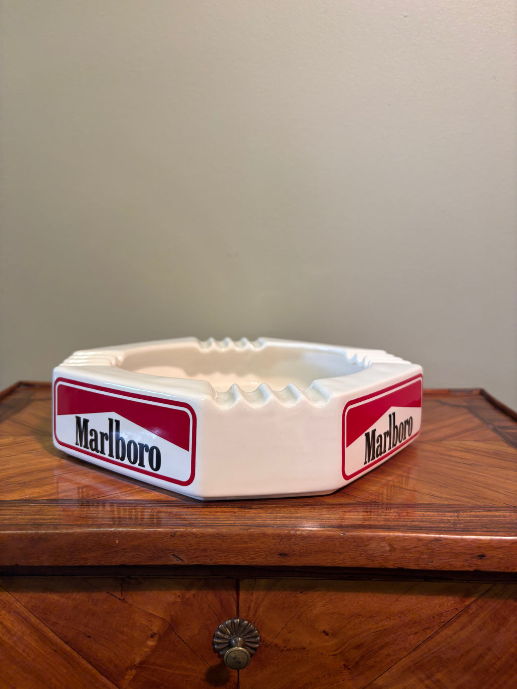 Vintage Marlboro Ceramic Pub Ashtray