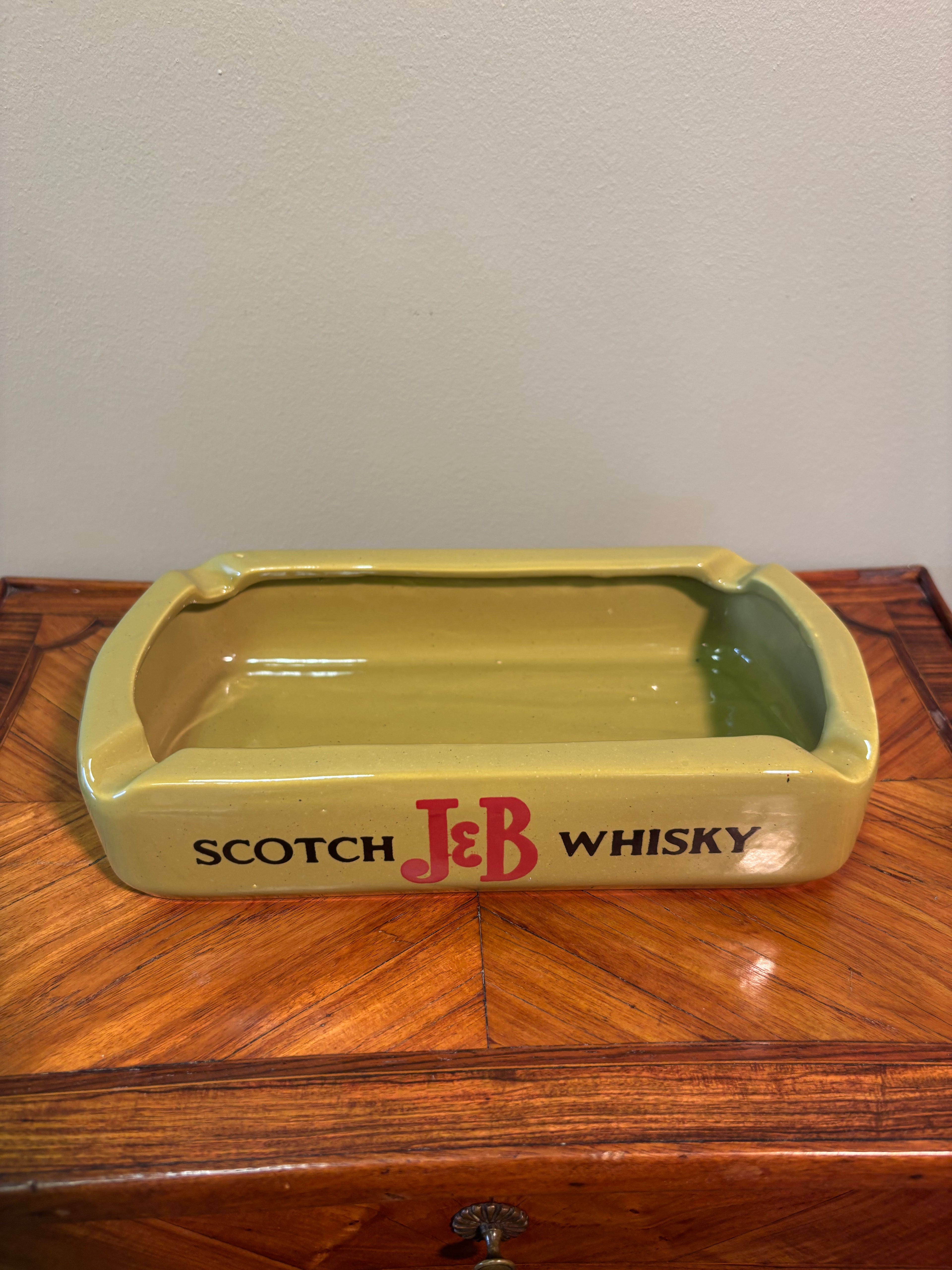 Mid-Century Wade Pottery J&B Scotch Whisky Ceramic Pub Ashtray