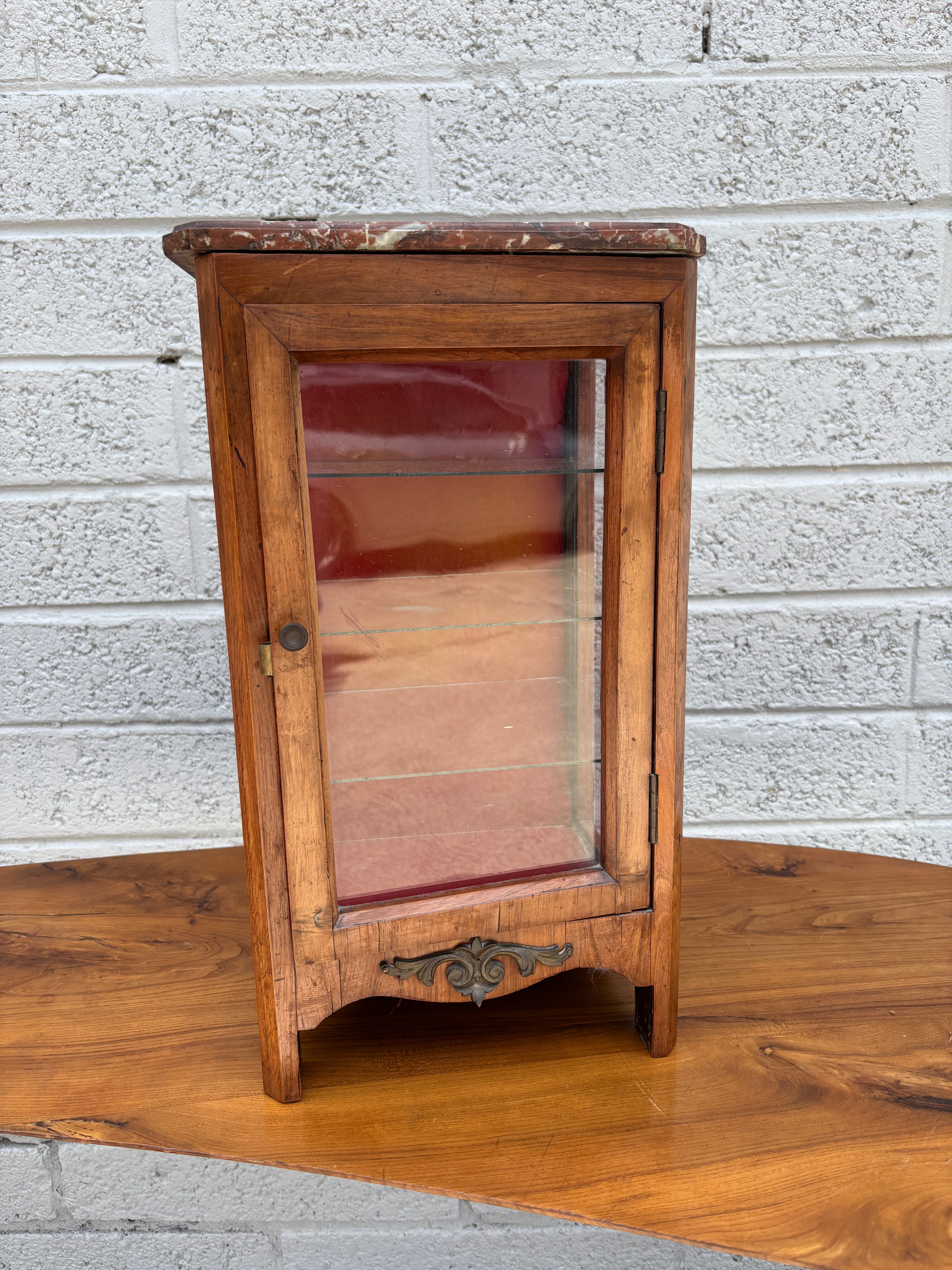 19th Century French Louis XV Style Tabletop Vitrine / Display Cabinet