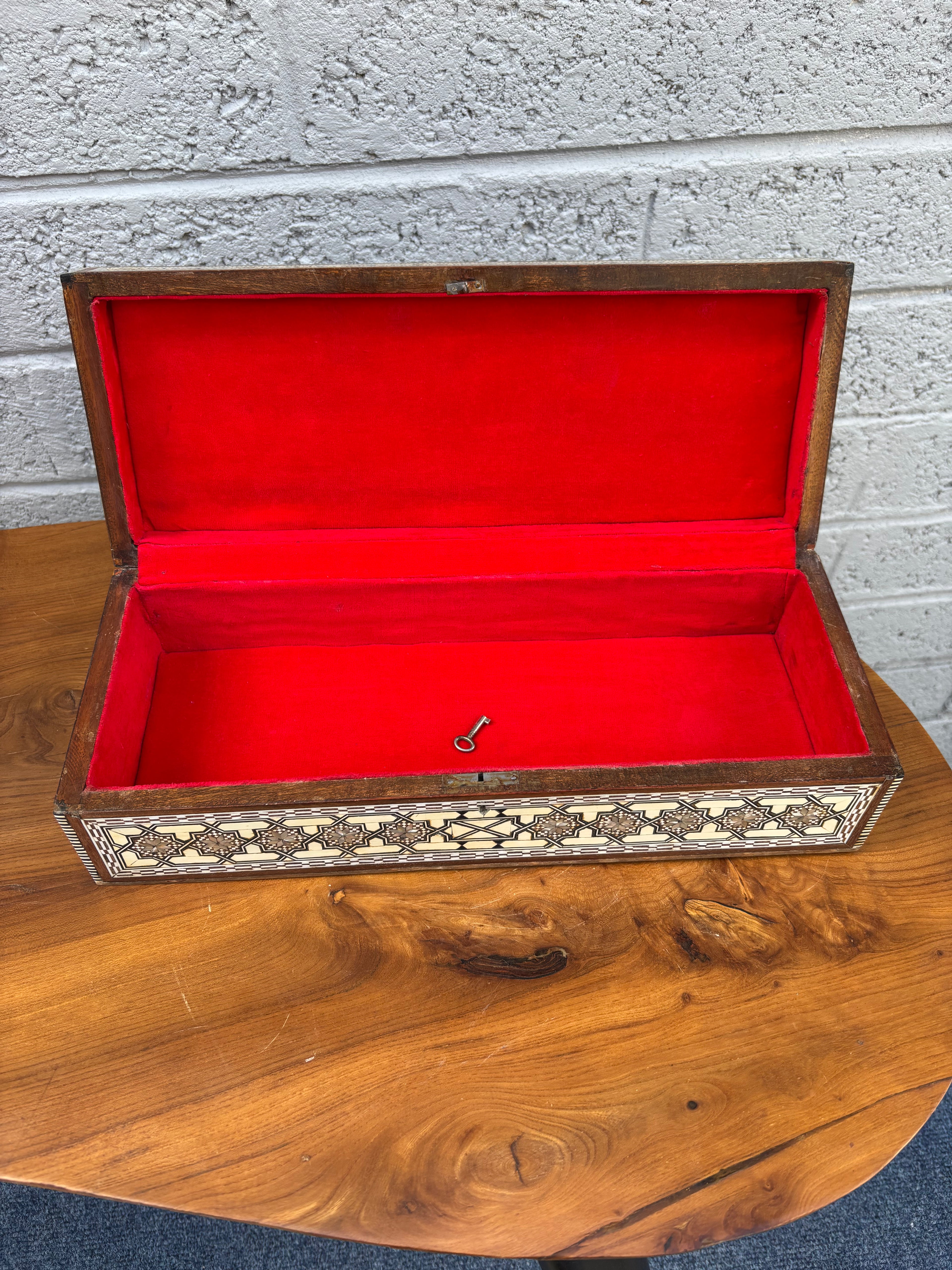 Mid-20th Century Middle Eastern Mother-of-Pearl and Bone Inlaid Marquetry Jewelry Box