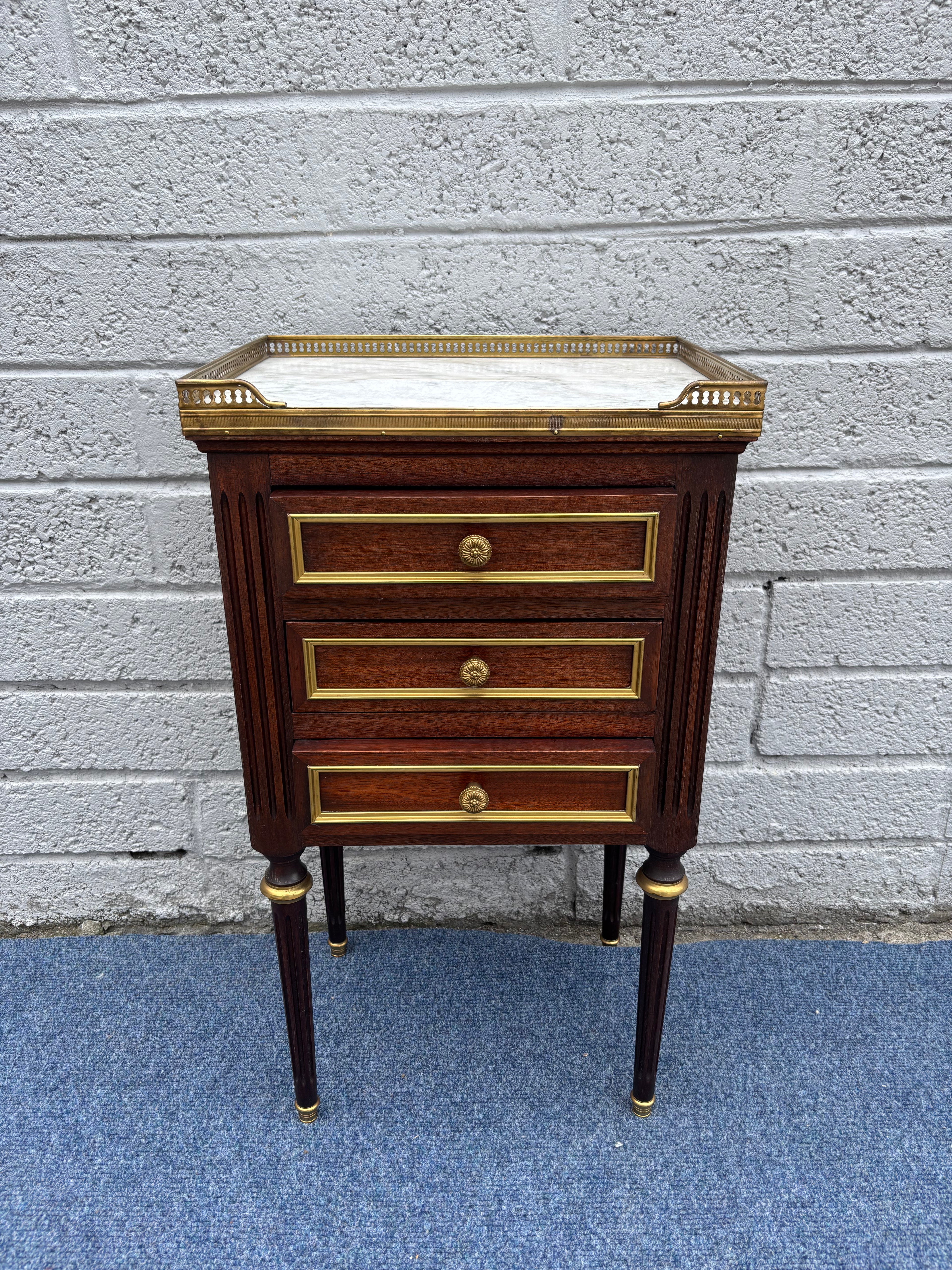 French Louis XVI Style Mahogany & Carrara Marble Bedside Table – Circa 1950