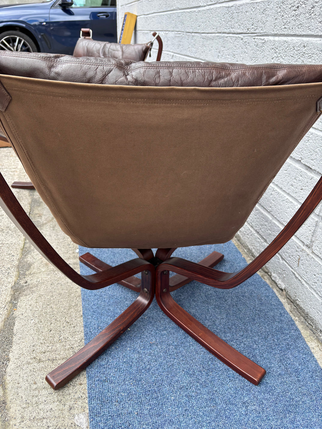 Pair of Mid-Century Modern Low-Back "Falcon" Chairs by Sigurd Ressell
