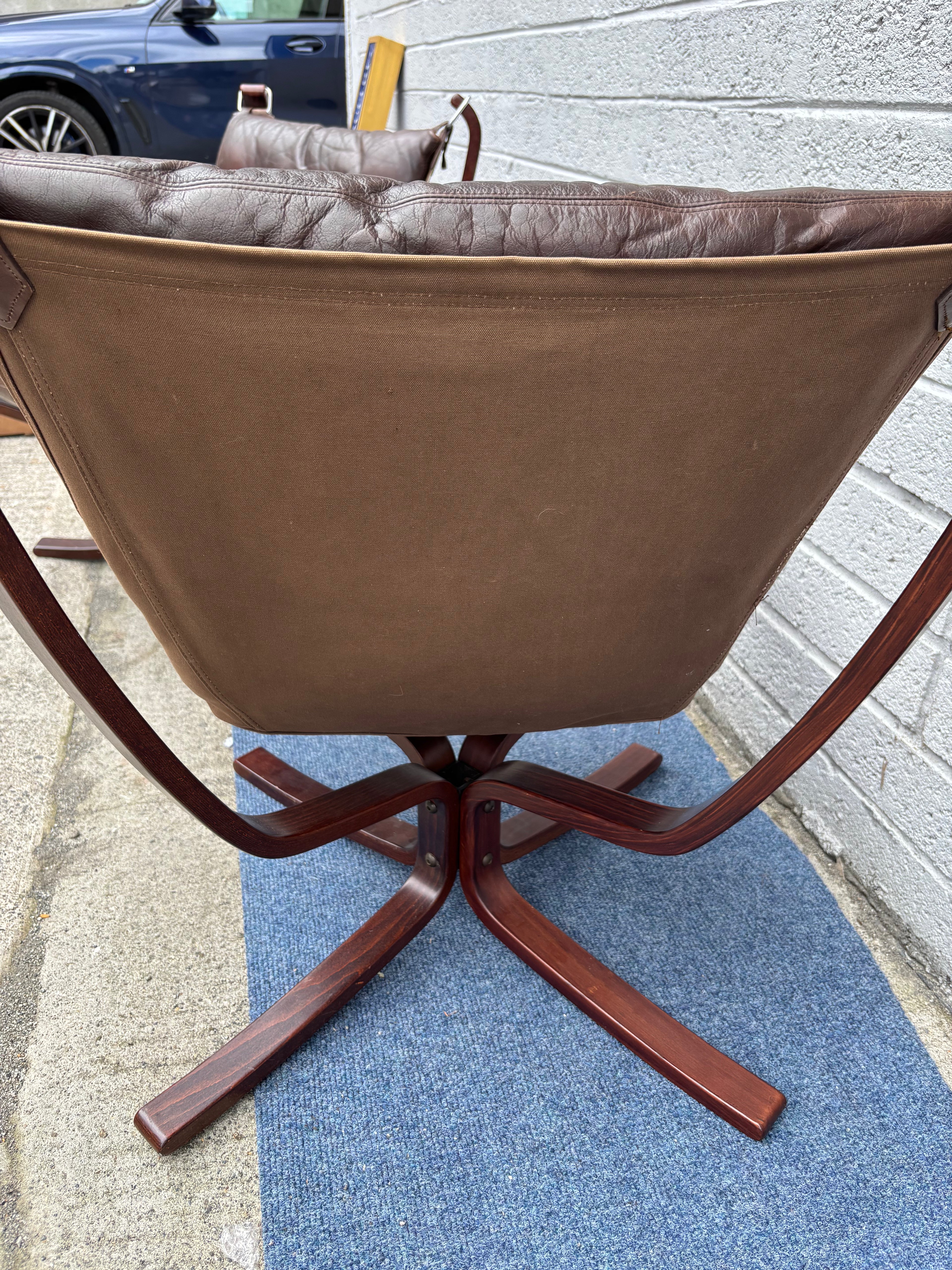 Pair of Mid-Century Modern Low-Back "Falcon" Chairs by Sigurd Ressell