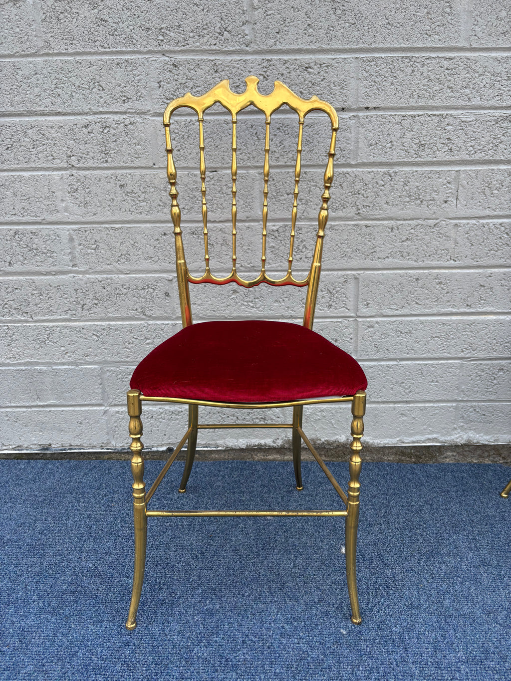 Set of 4 Mid-Century Italian Brass Chiavari Chairs with Red Velvet