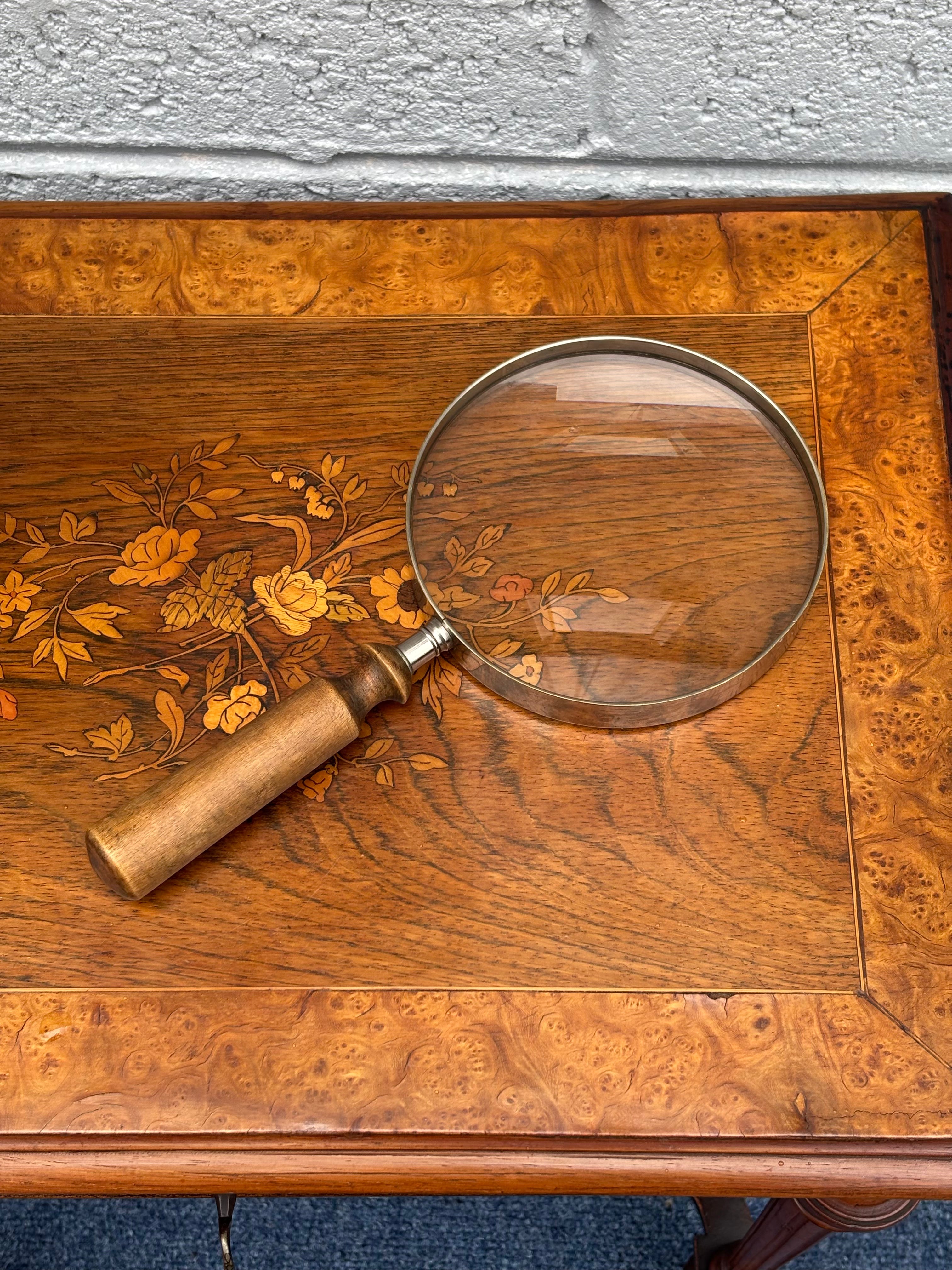 Vintage Wooden Handle Magnifying Glass